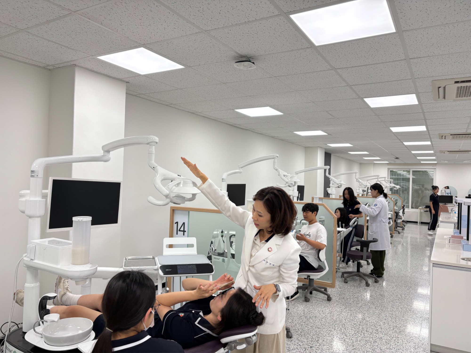 가온중 학과체험 (52).jpg